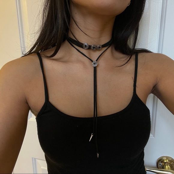 Forever 21 Jewelry - Bolo Tie Choker Necklace Set